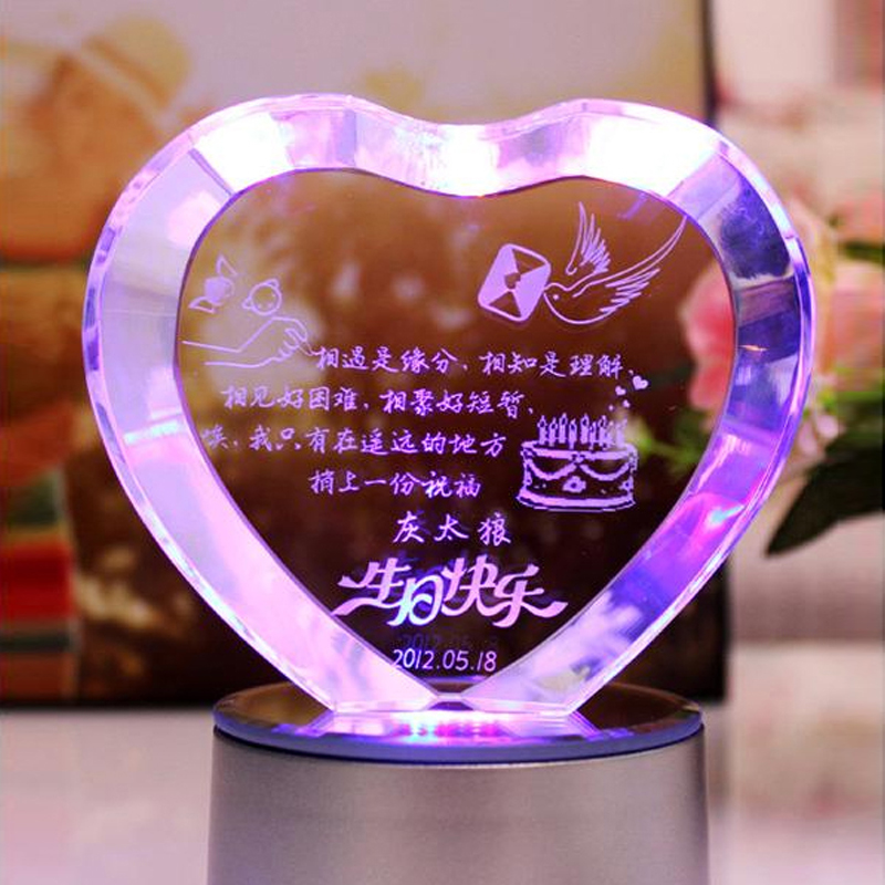 女朋友生日送什么好
